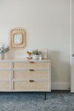 Lola Dresser
