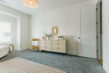 Lola Dresser