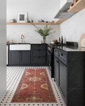 LQ-07 Red / Navy Rug
