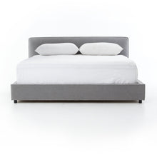 Aaron Bed