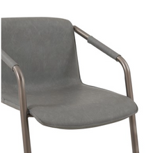 Isla Chair