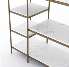 Lyla Console