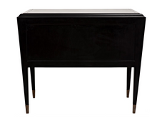 Gracie Dresser
