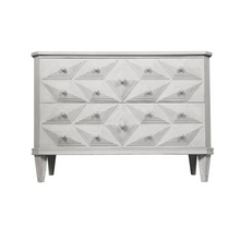 Gia Dresser